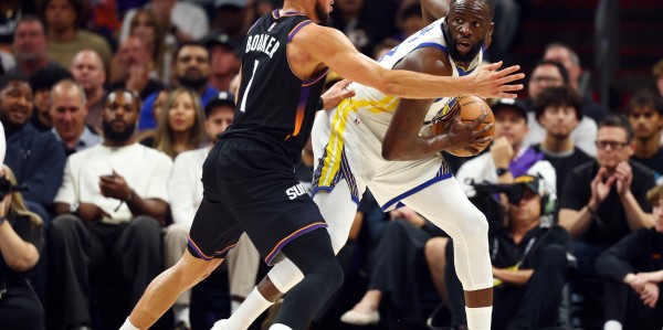 开云体育平台-追梦谈和布克被驱逐：布克跟裁判说被我打中了肚子 显然他在撒谎